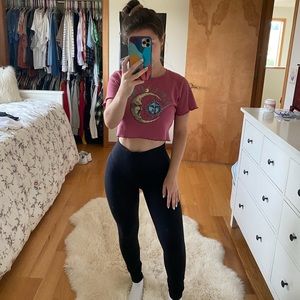 Aritzia Tna high-rise athletic leggings🤩